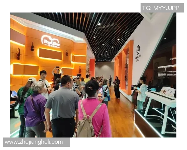 李泓澎：在艺术与科技交汇处探索创新的无限可能